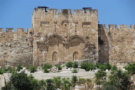 gates of zion meaning.